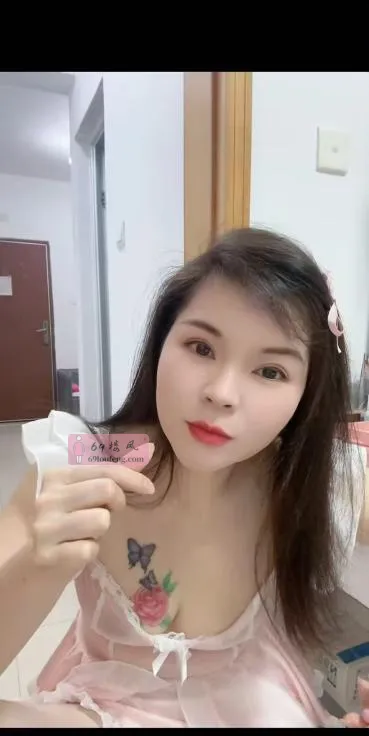 福田白嫩骚妇 - 广东-深圳 楼凤实拍第1张