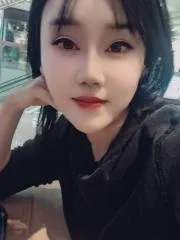 哈尔滨少妇小婷 真实工作室环境 (地点：黑龙江 - 哈尔滨)