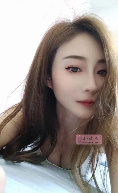 浪女鸢尾 - 四川-成都 楼凤实拍第1张