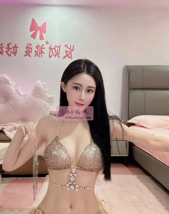 肤白貌美腿长颜值老师 - 上海-徐汇区 楼凤实拍第1张