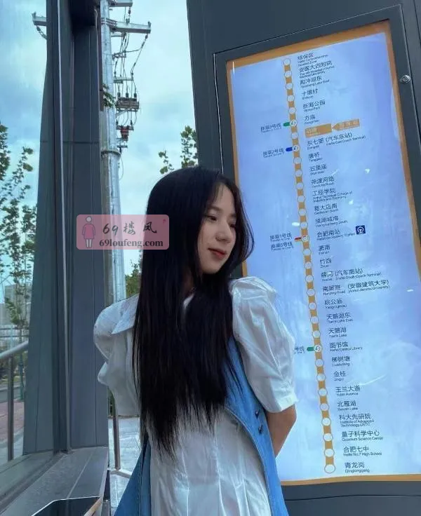 兼职学妹 - 江苏-南京 楼凤实拍第1张