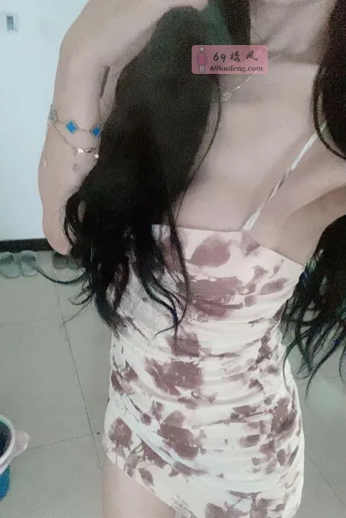 大胸骚桐 - 河南-郑州 楼凤实拍第2张