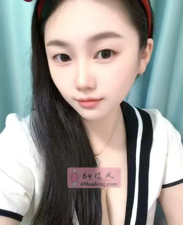 大胸清纯外语老师 - 浙江-杭州 楼凤实拍第4张