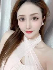 大胸古典美女 真实工作室环境 (地点：吉林 - 长春)