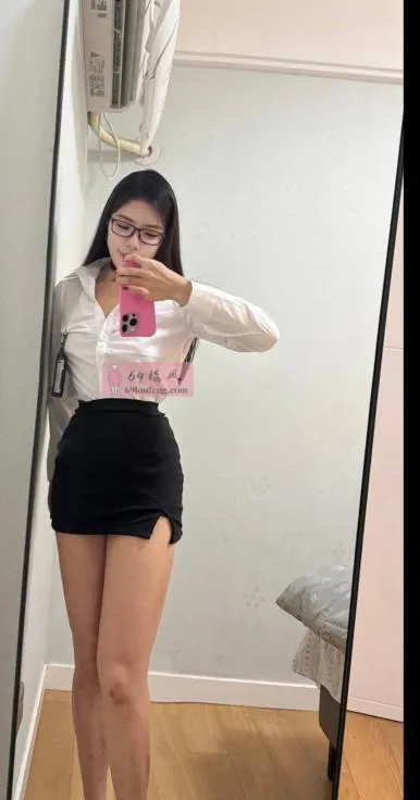 新区台湾大白腿MM - 江苏-无锡 楼凤实拍第3张