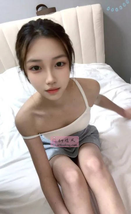 板田纯素颜学生妹 - 广东-深圳 楼凤实拍第3张