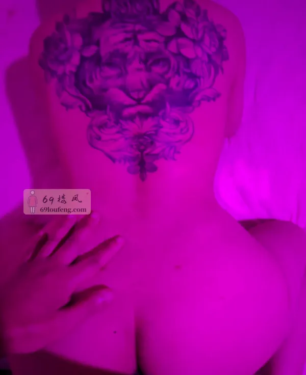 建邺纹身妹 - 江苏-南京 楼凤实拍第3张