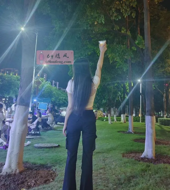 天河长腿美女姐姐 - 广东-广州 楼凤实拍第2张