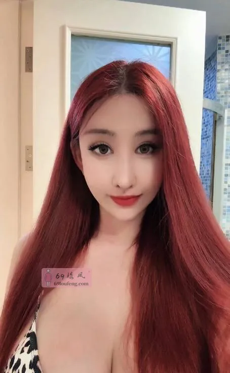 巨乳一线天善朵 - 浙江-杭州 楼凤实拍第1张