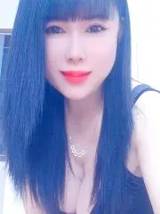 【上海 - 浦东新区】浦东大奶骚妇很泄火 最新实拍图片