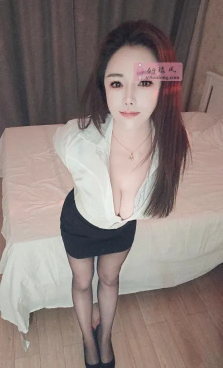 超级大奶妹 - 四川-成都 楼凤实拍第1张