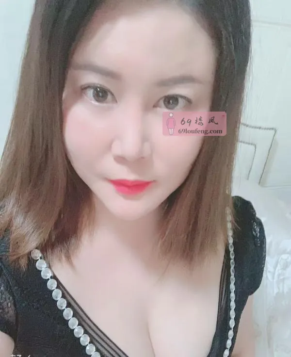 巨乳E波双井骚糖糖 - 北京-丰台区 楼凤实拍第1张