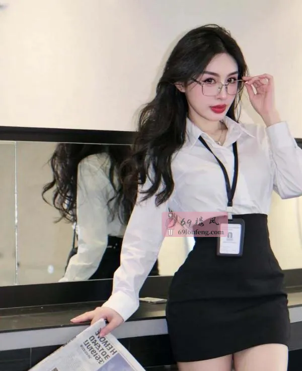 腿长腰细胸大白虎老师 - 广东-深圳 楼凤实拍第3张