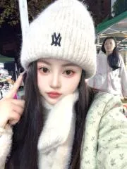 点击查看 浙江 - 杭州 拱墅童颜F奶小轩 更多实拍详情