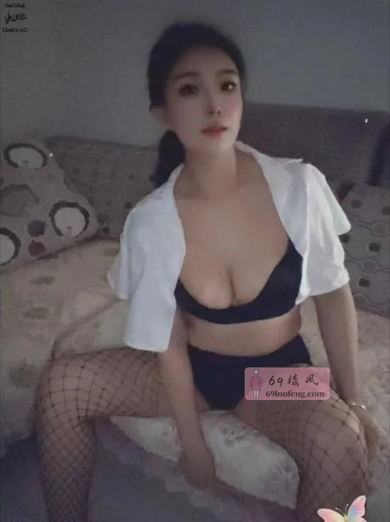 建业制服装御姐 - 江苏-南京 楼凤实拍第2张