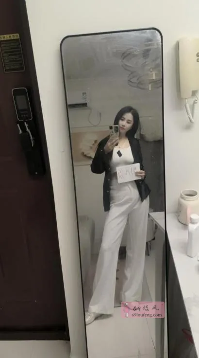 会三通的小金莲 - 四川-成都 楼凤实拍第3张