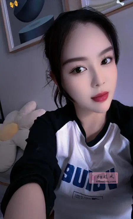 翘臀大胸陈琳 - 四川-成都 楼凤实拍第1张