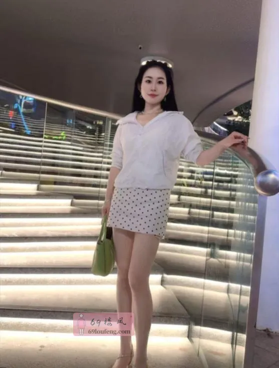 布吉御姐菲菲 - 广东-深圳 楼凤实拍第3张