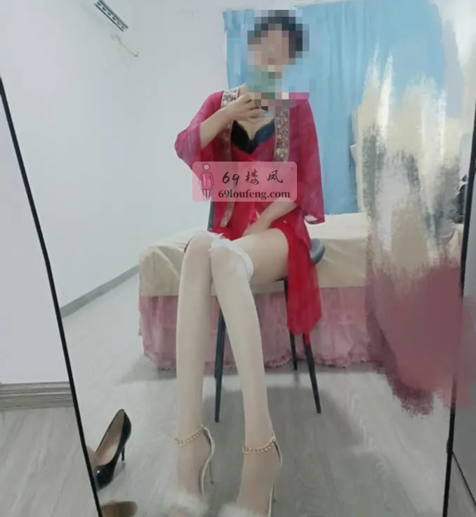 个人美腿丝足 - 安徽-合肥 楼凤实拍第3张