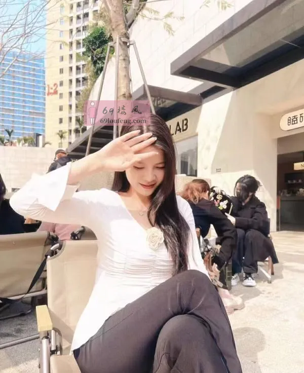 广州性感大胸静静 - 广东-广州 楼凤实拍第2张