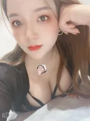 超骚欣欣 广东 - 汕头线下实拍无遮挡