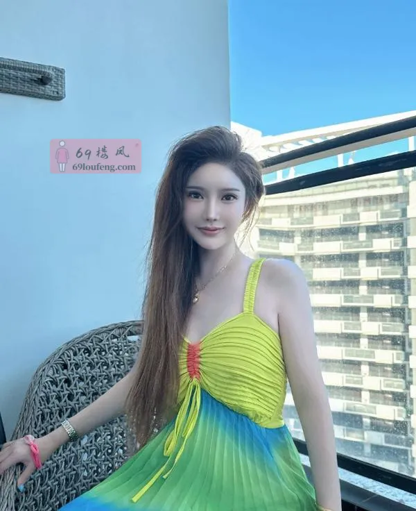 胸大柔软风骚服务老师 - 上海-徐汇区 楼凤实拍第1张