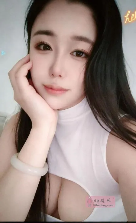 龙华大胸老师过年在 - 广东-深圳 楼凤实拍第1张