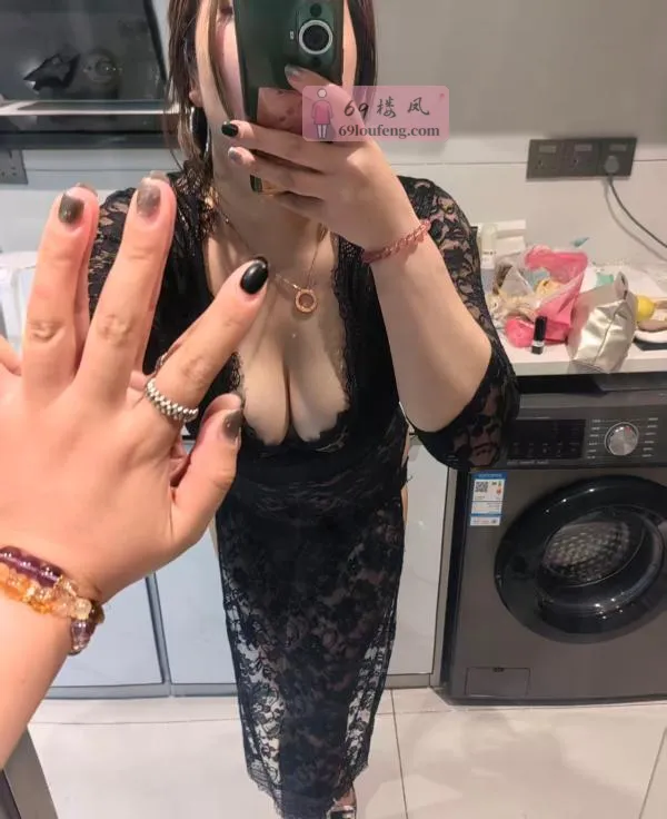 江岸肥臀骚妞妞 - 湖北-武汉 楼凤实拍第2张