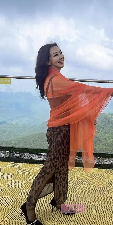 兼职熟女 - 江苏-南京 楼凤实拍第1张