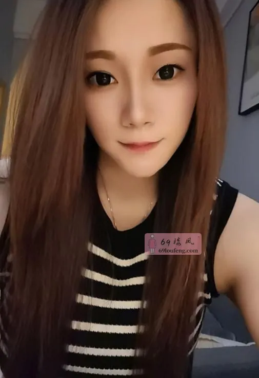 龙华大胸性感小姐姐 - 广东-深圳 楼凤实拍第4张