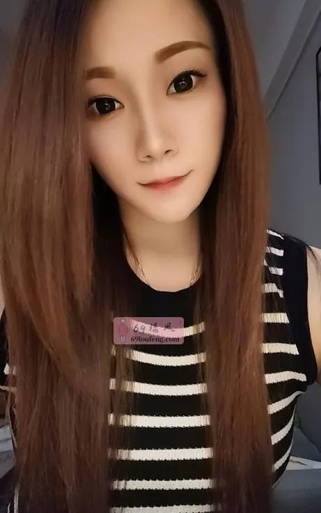 龙华大胸性感小姐姐 - 广东-深圳 楼凤实拍第3张