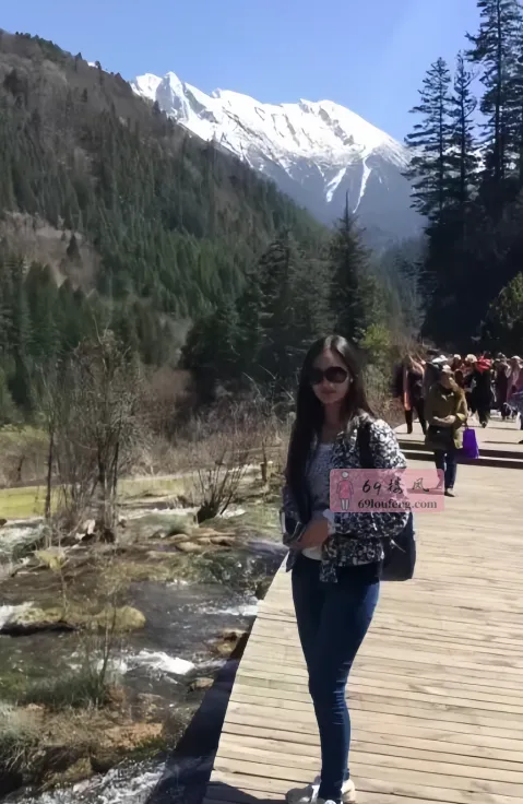 东门气质少妇 - 四川-成都 楼凤实拍第2张