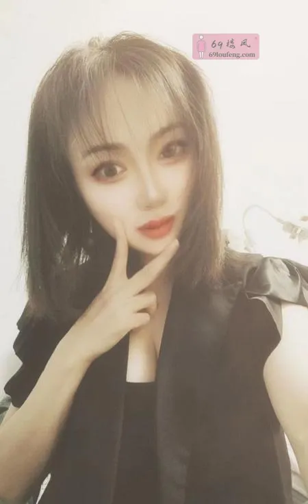 成都大奶闷骚服务控 - 四川-成都 楼凤实拍第3张