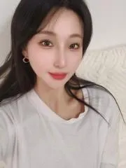 江苏 - 苏州 楼凤圈口碑推荐：吴中大奶颜值尤物 照片