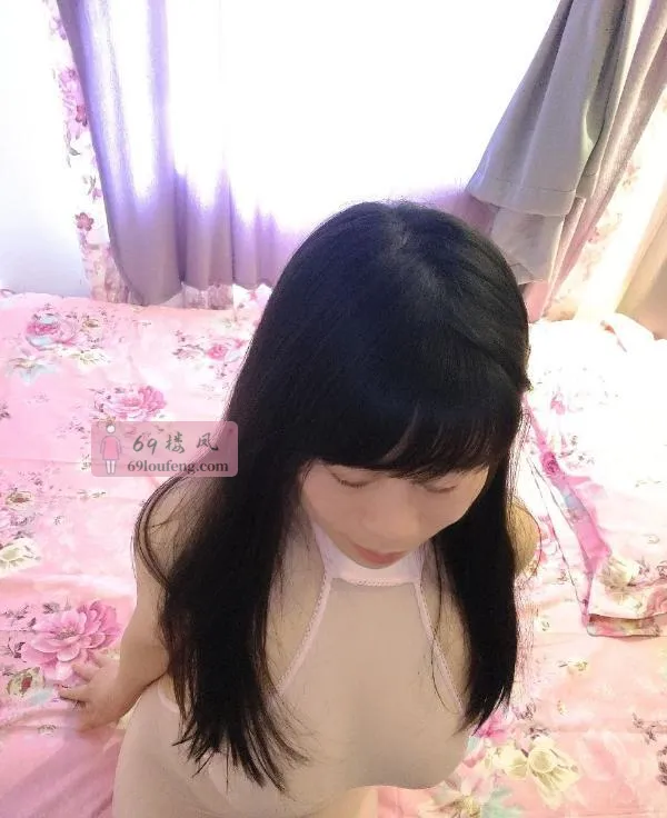 服务系大奶子念念 - 江苏-南京 楼凤实拍第2张