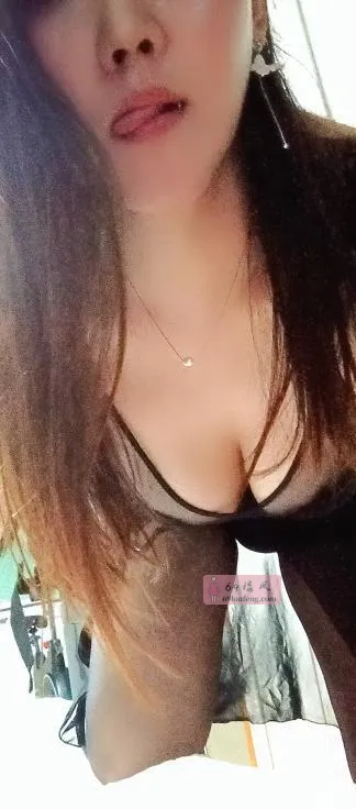 风骚人妻泻火妹 - 重庆-江北区 楼凤实拍第2张