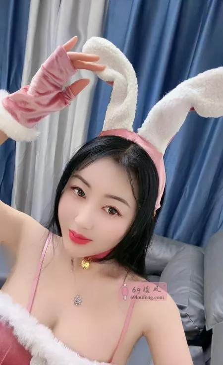 风骚大奶人妻露露 - 江苏-苏州 楼凤实拍第1张