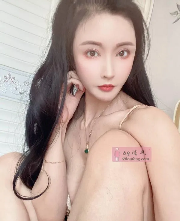 胸又大又软的大长腿 - 河南-郑州 楼凤实拍第2张