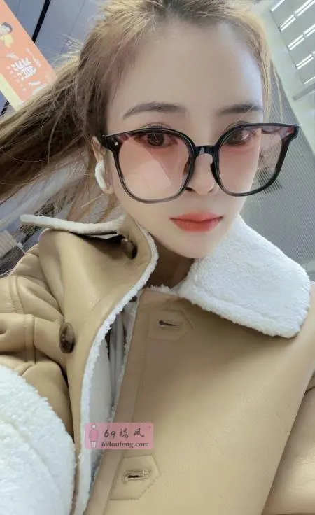 三刷骚妹子小爱茜 - 上海-杨浦区 楼凤实拍第1张