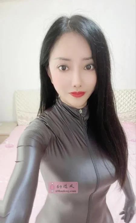 姑苏服务熟女 - 江苏-苏州 楼凤实拍第1张