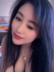 浙江 - 杭州 宅男福利推荐：服务系大奶少妇 实景