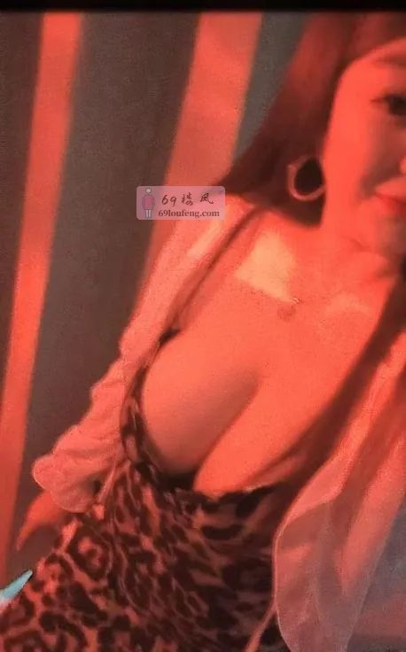 BBW大奶喷水 - 安徽-芜湖 楼凤实拍第2张