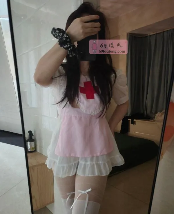 渝北制服大奶骚妹 - 重庆-渝北区 楼凤实拍第3张