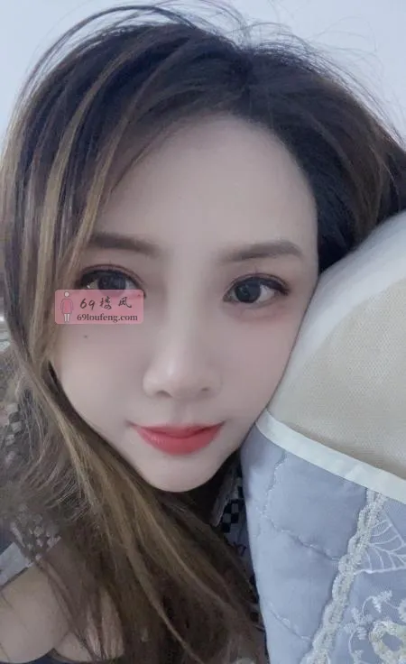 红牌甜心老师 - 广东-深圳 楼凤实拍第1张