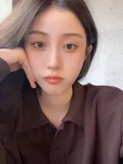 闵行苗条肤嫩多汁 现场拍摄照片 (上海 - 闵行区)