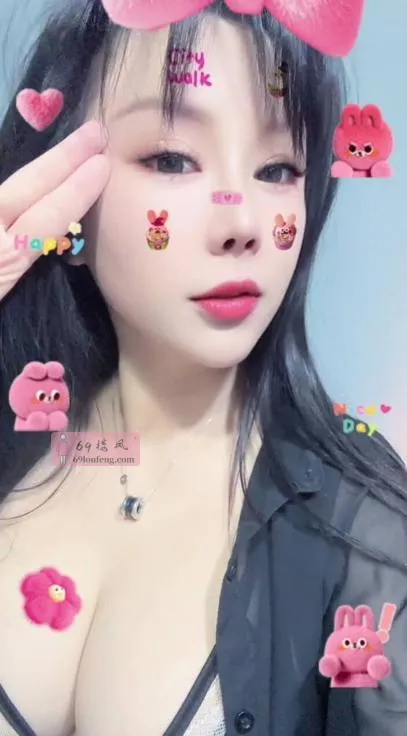 龙华大胸小白 - 广东-深圳 楼凤实拍第1张