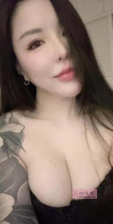 南京巨乳肥臀 - 江苏-南京 楼凤实拍第2张