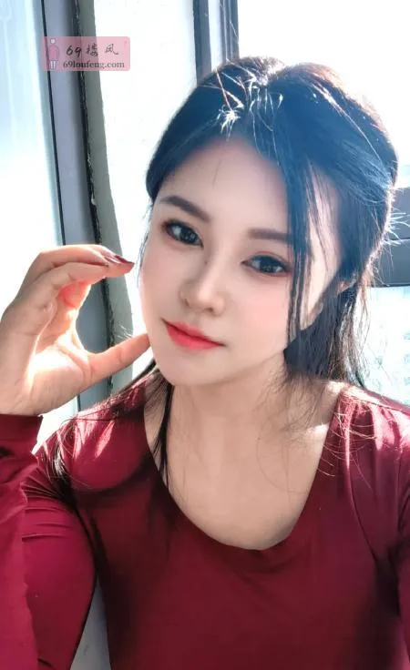 昆山服务系美女 - 江苏-苏州 楼凤实拍第3张