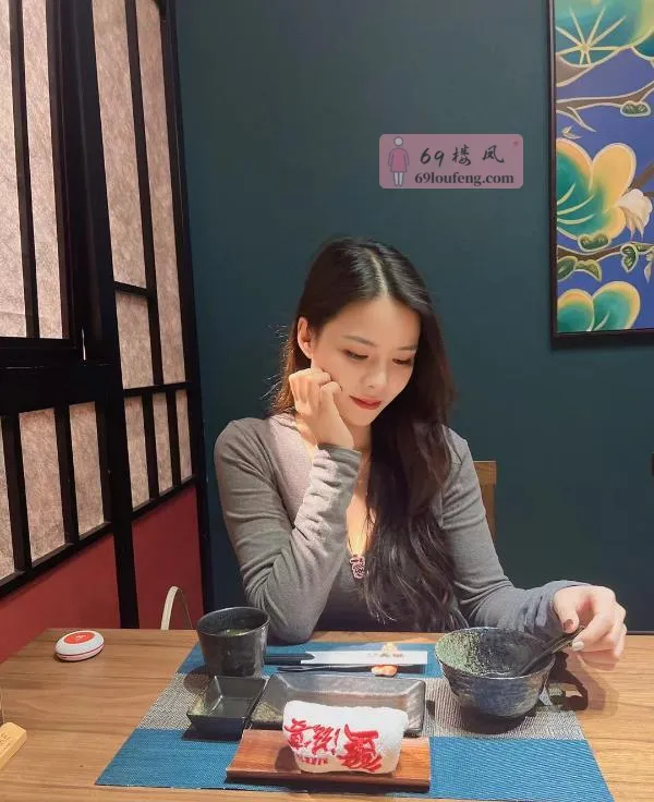 雪白大胸静静 - 广东-广州 楼凤实拍第2张