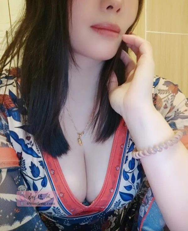 郫县肥臀少妇 - 四川-成都 楼凤实拍第1张
